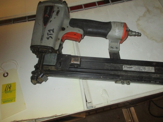 Paslode Stapler