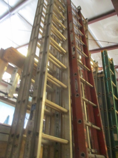 Werner 32' Aluminum Ladder