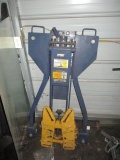 Napa 1 Ton Lift