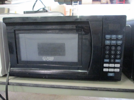 Black Commercial Chef 700watt Microwave