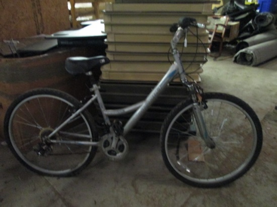 Nishiki Tamarack 7 Speed Touring Bike