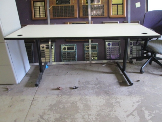 Laminate Top Work Table