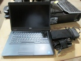 Dell Latitude 5480 Laptop with USB Charging Dock
