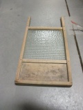 Columbus Wash Co. Standard Size No. 2080 Washboard