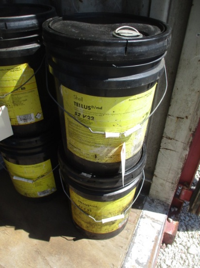 (2) 5 Gallon Buckets of Tellus/ S2V22 Hydraulic Oil