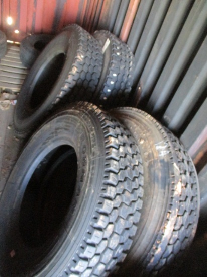 (4) Tires 11R/22.5