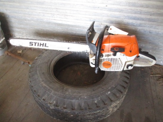 Stihl MS462C Chain saw with 28" bar