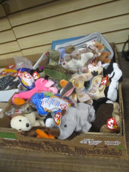 Collection of Beanie Babies with "Collectors Guide" Book
