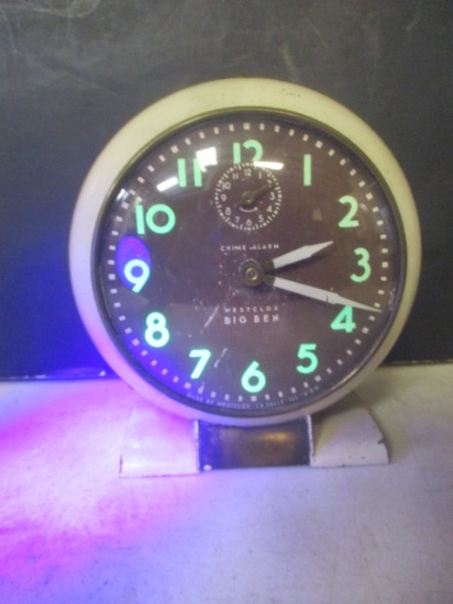 Vintage Westclox "Big Ben" Metal Alarm Clock with Uranium Numbers