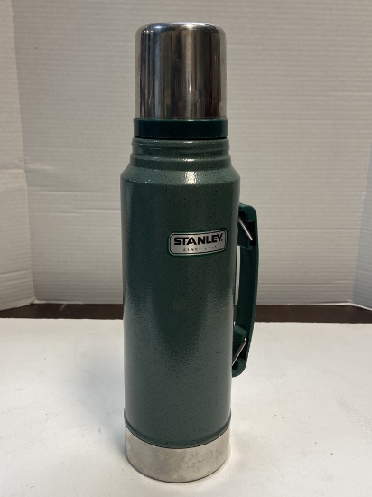 Vintage Stanley Green Thermos #20-00554. Good Condition.  With Cup Tops.