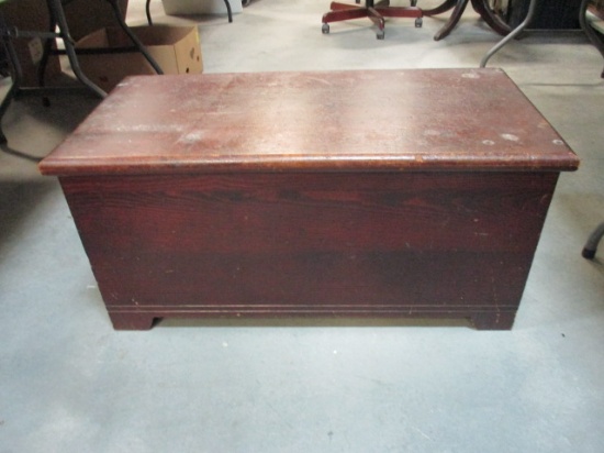 Vintage Heavy Wood Blanket Chest.