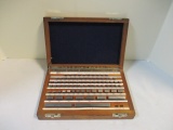 Starrett 82-Piece Inspection Gage Block Set. Range .1001'' -4.000''.