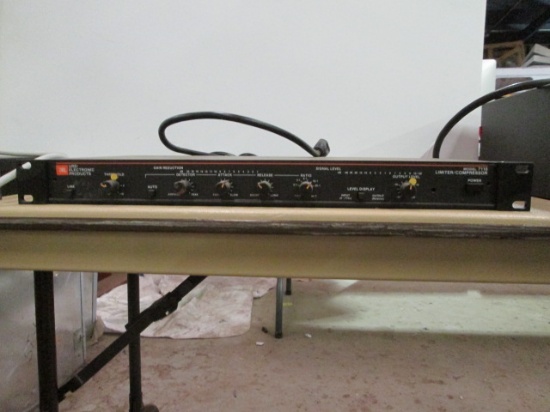 JBL UREI Electronic Products Model 7110 Limiter/Compressor