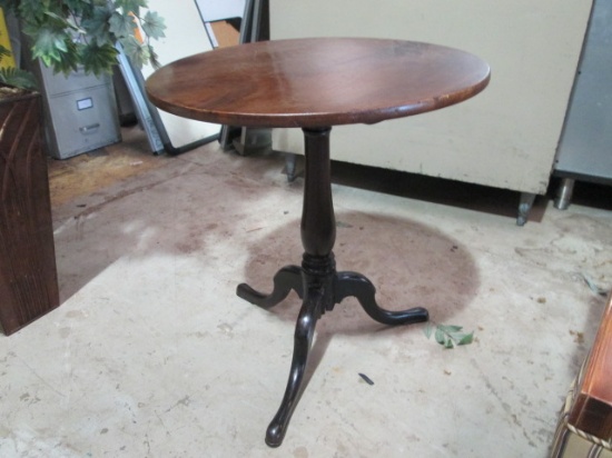 Mahogany Flip Top Table