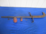Antique Cast Iron Balance Scale w/Weights