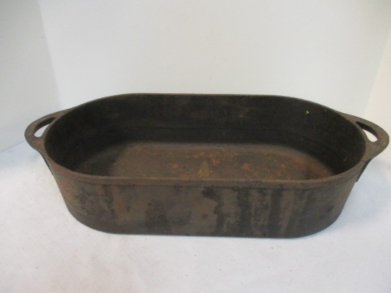 Cast Iron Long Oval Dish Fish Fryer with Handles. Ade in USA.