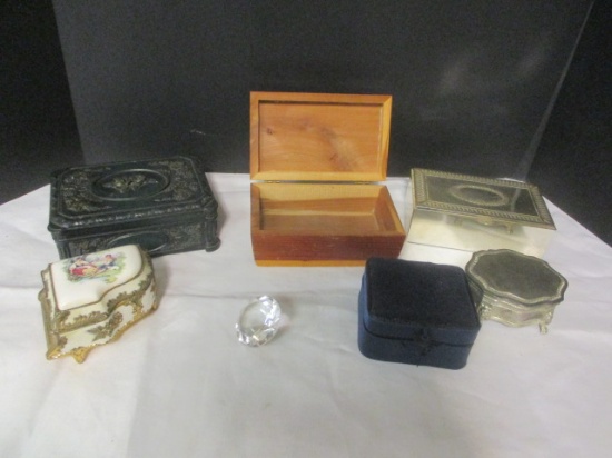 Ladies Dresser Boxes