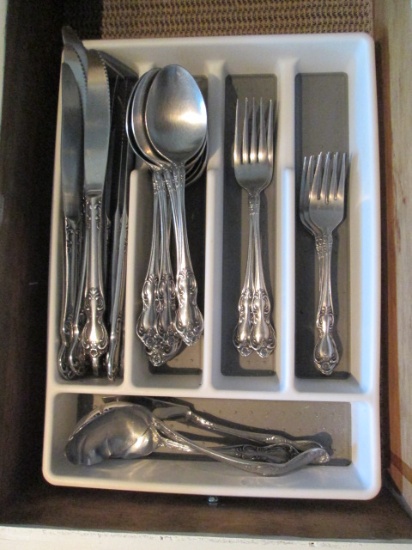 33 Pieces of Easterling Stainless Flatware and Serving Pieces in Drawer Organizer