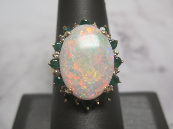 WOW!!! 14k Gold Opal and Emerald Ring
