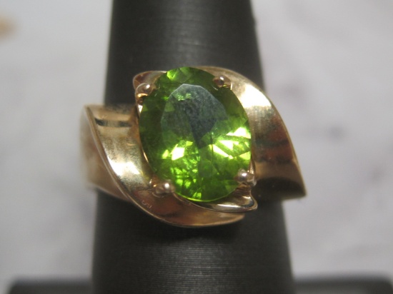 10k Gold Peridot Ring
