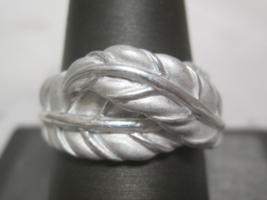 10k White Gold Leaf Ring
