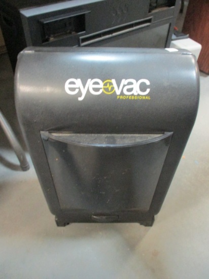 EyeVac Professional Vacuum Cleaner - Model #SE-1850