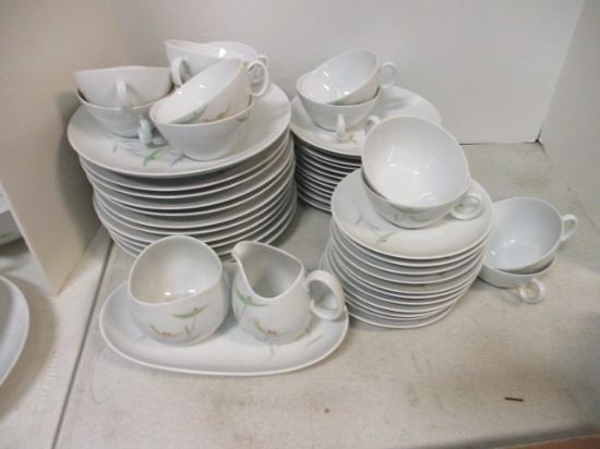 50 Pieces of Vintage Thomas (Germany) "Floral" Porcelain China