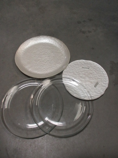 4 Vintage Glass Round Cake Plates/Platters
