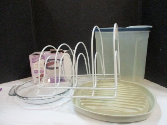 Kitchen Lot - Lid/Pan Rack, Rubbermaid Cereal Container, Wilton Candy Melts