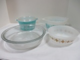 2 Vintage Pyrex 