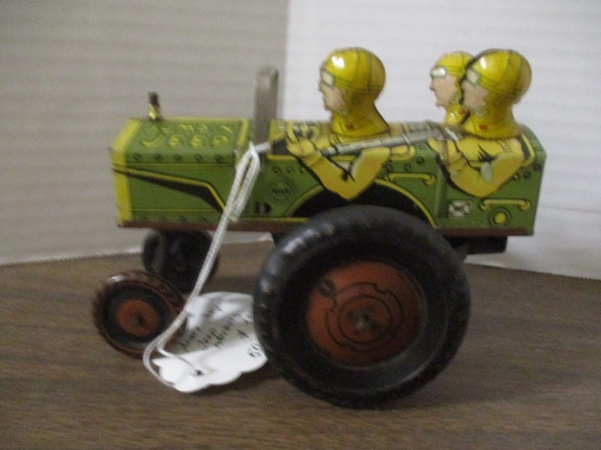 Vintage 1930s Marx "Jumping Jeep" Tin Car