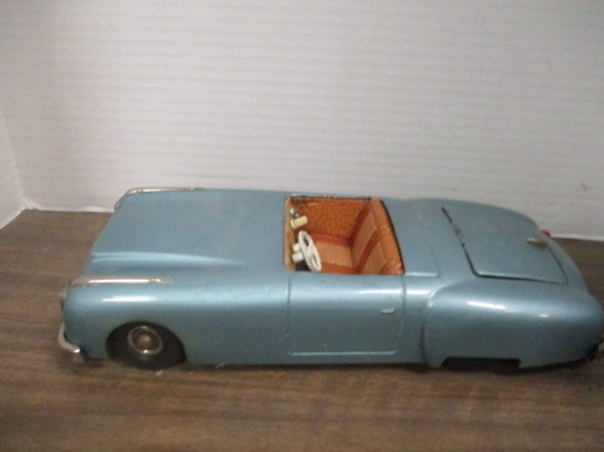 Vintage JNF "Gigant de Luxe" Metal Battery-Operated Toy Car
