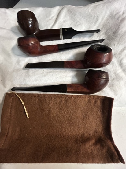 Lot of 4 Vintage Tobacco Pipes