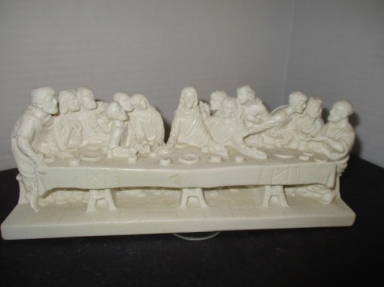 Vintage Carved "The Last Supper" Sculpture
