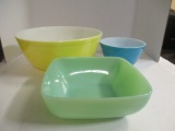 Vintage Pyrex Large Yellow and Small Turquoise Mixing Bowls and