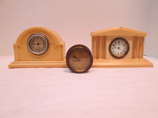Two USA Bakelite Winding Clocks and Winding Clock Mechanism
