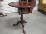 Antique Mahogany Bird Cage Pie Crust Butler's Flip Top Table with Ball & Claw Feet