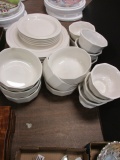 Pfaltzgraff 2012 (27 PC) Dinnerware