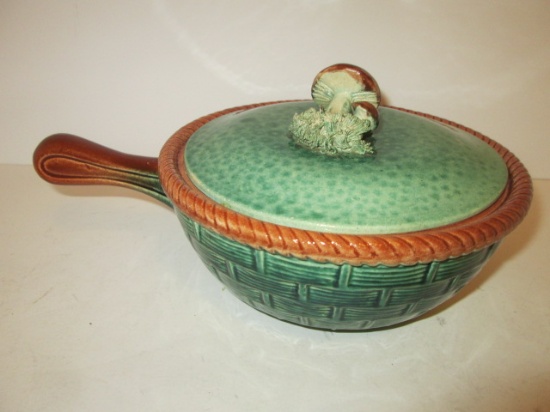 Vintage TWH Tellurite Majolica Pottery 1 Liter Covered Bowl with Mushroom Finial