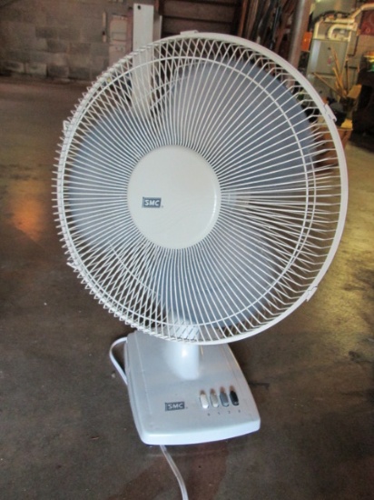 SMC 3 Speed Oscillating Fan