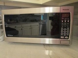 Panasonic Stainless the Genius Sensor 1250w Inverter Microwave