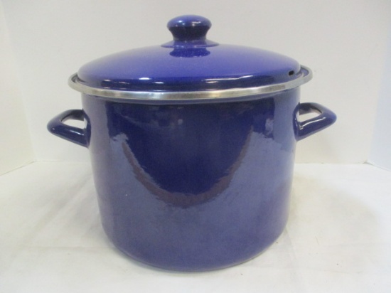 Royal Blue Stock Pot. Six Quart.