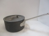 Commercial Aluminum Company 2 1/2 Qt. Heavy Sauce Pot with Lid.
