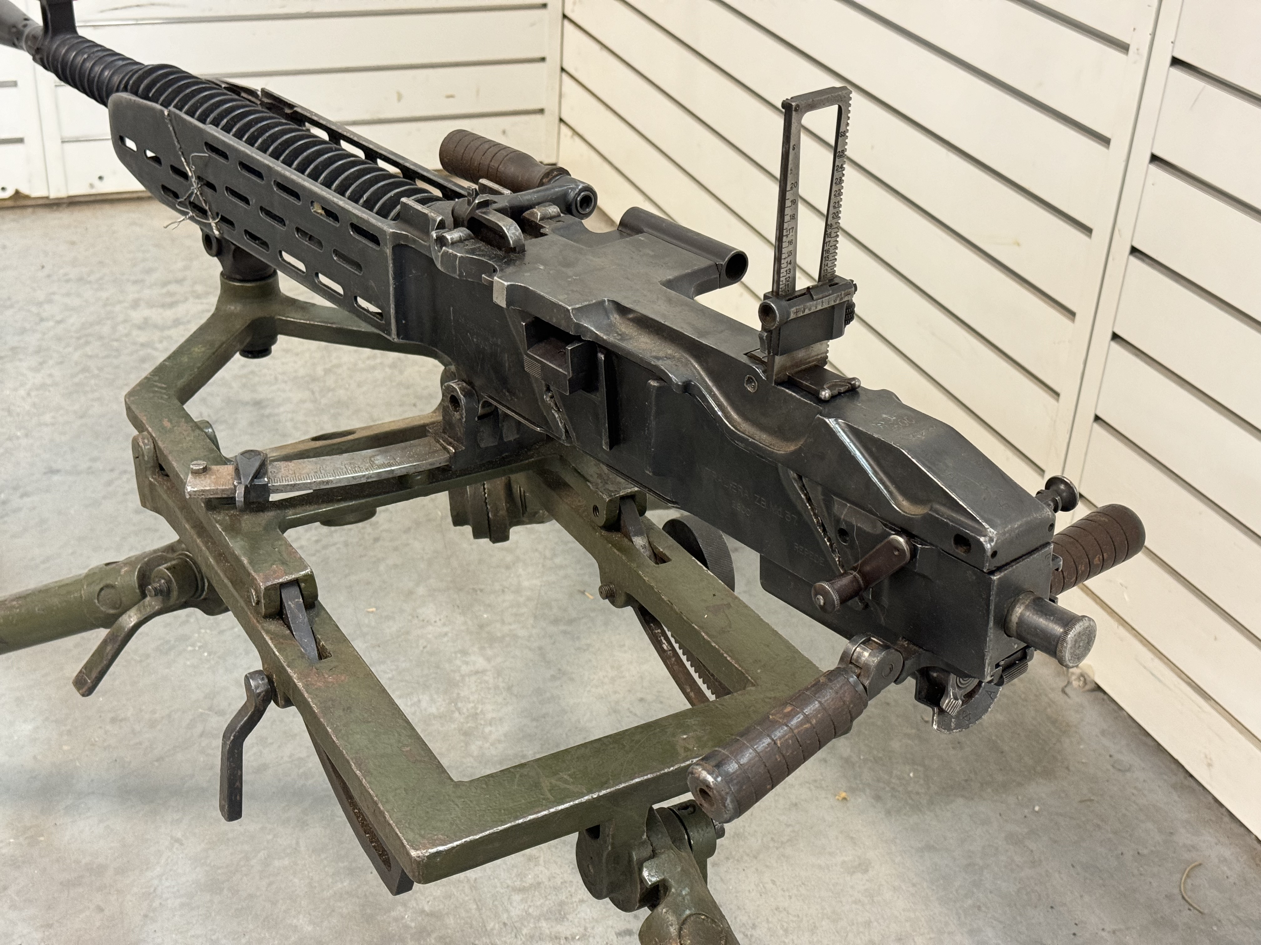Original Czech BRNO ZB-53 (vz. 37) Display HMG | Proxibid
