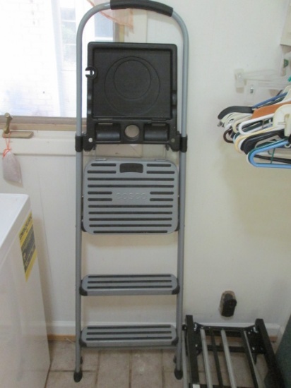 Cosco 3 Step Folding Step Ladder