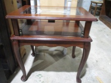 Mahogany Queen Anne Style Display Accent Table