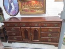 Universal Bedroom Furniture Ltd. Mahogany Chippendale Style Double Dresser