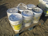 Lot Of (6) Unused 5-Gallon Bucket Of Hydraulic Oil