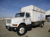 2001 International 4900 S/A Chipper Truck,