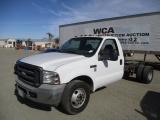 2006 Ford F350 XL Cab & Chassis,